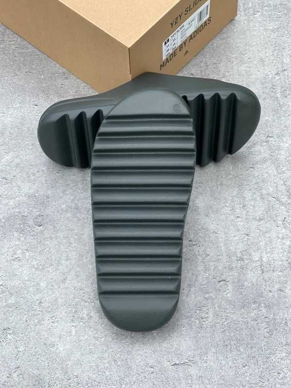 Adidas YeezySlide_Black Nowe damskie Klapki 41
