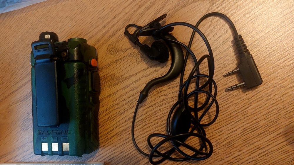 Rádio Baofeng Dual Band UV-5R Plus