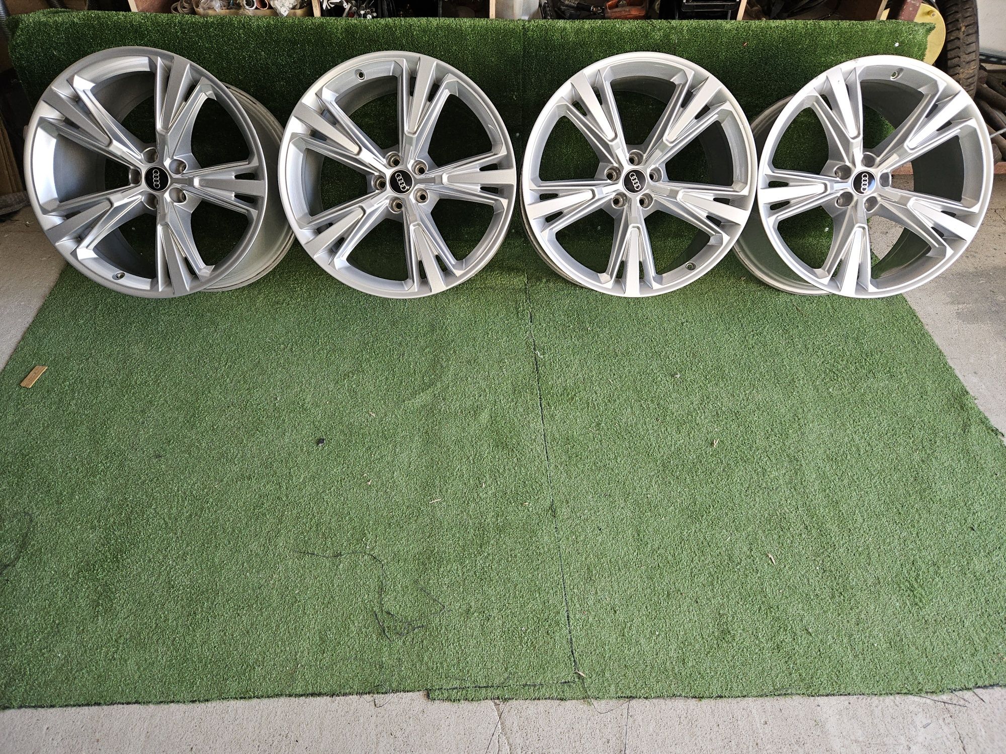 Sprzedam Alufelgi Orginalne Audi 5x112 21 Q7 Q8