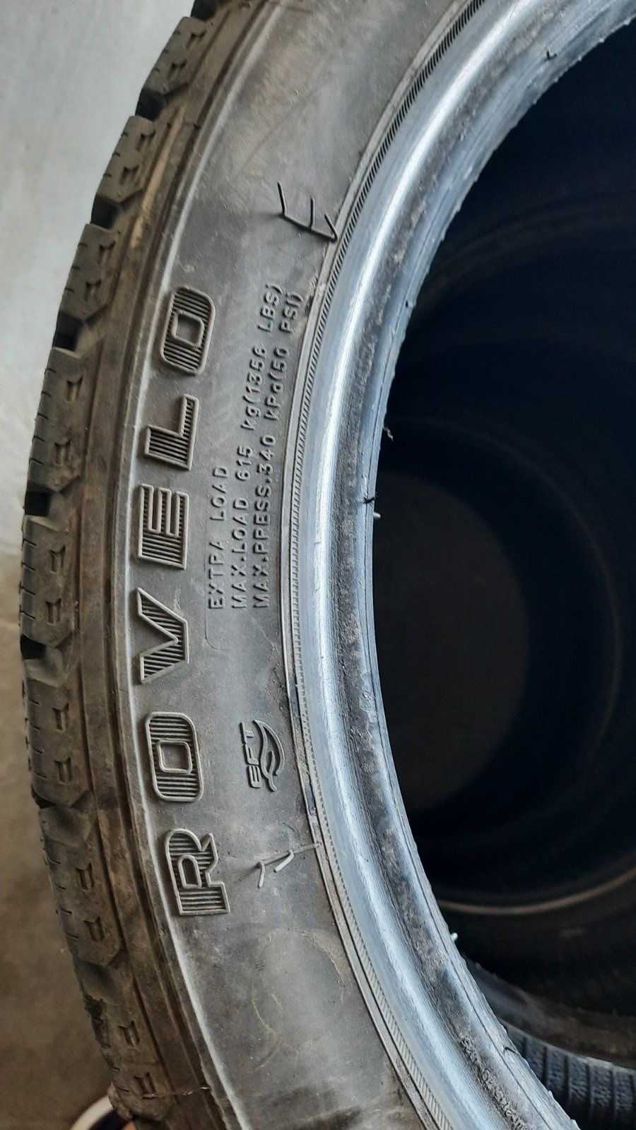 Rovelo RWS-677 215/45 R17 зима комплект 
1000