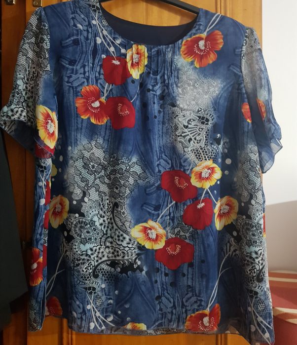 Blusa/tunicas XL Novas