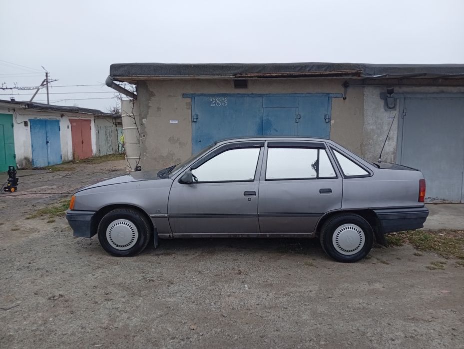Продам Opel Kadet