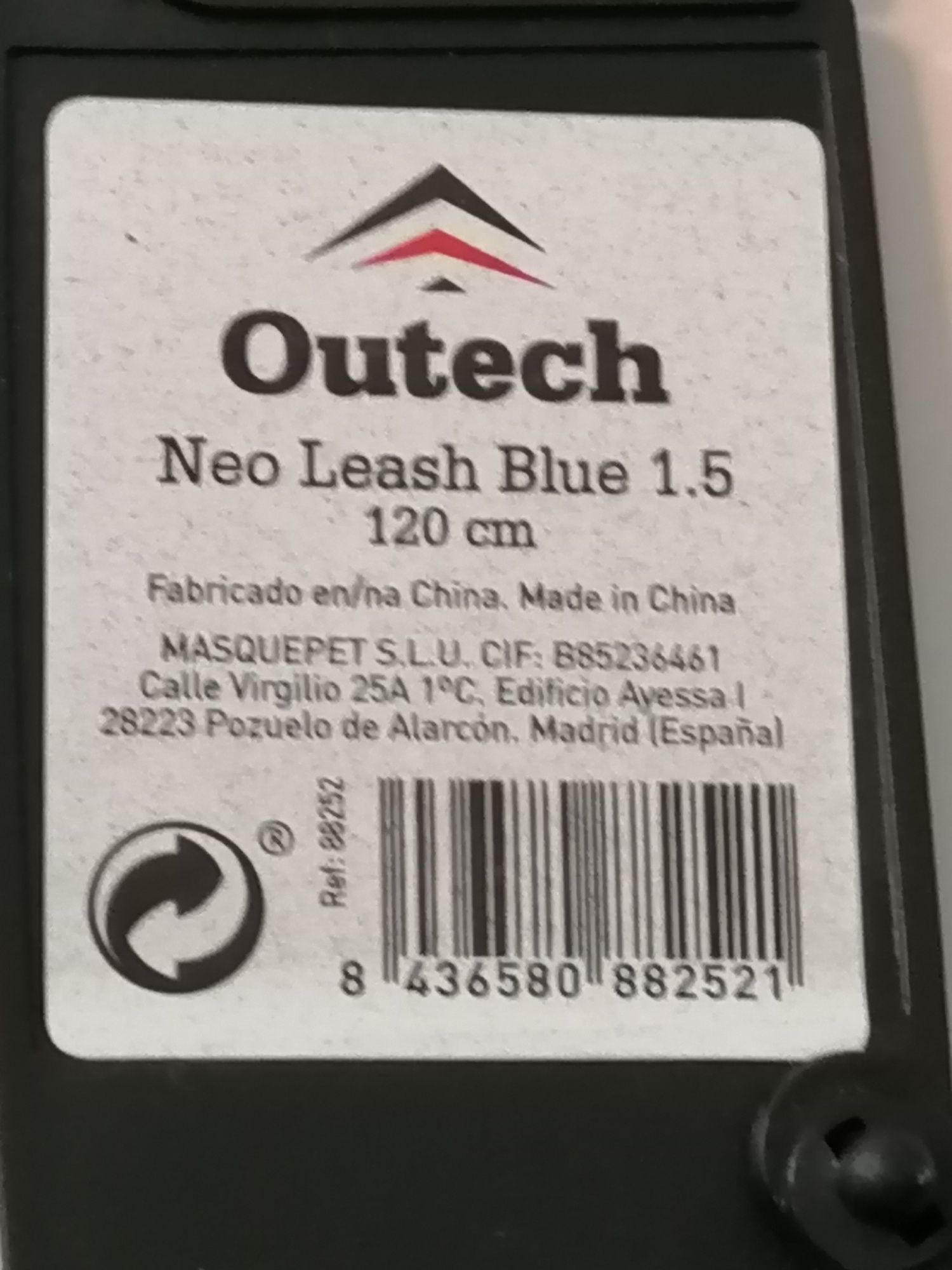 Trela ​​curta (120 cm) da Outech, para cachorro 

Esta coleira para ca