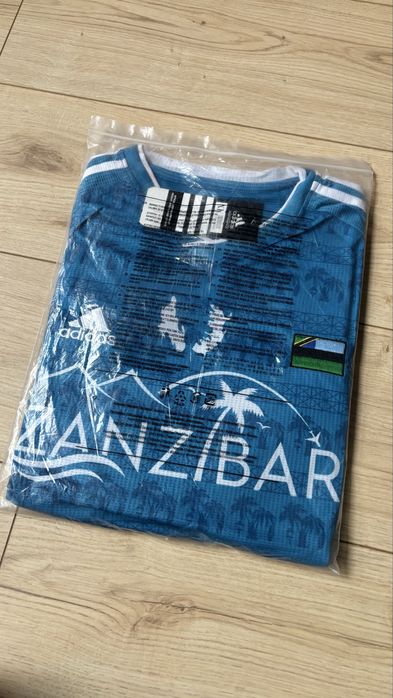 Koszulka sportowa piłkarska Zanzibar rozmiar M niebieska