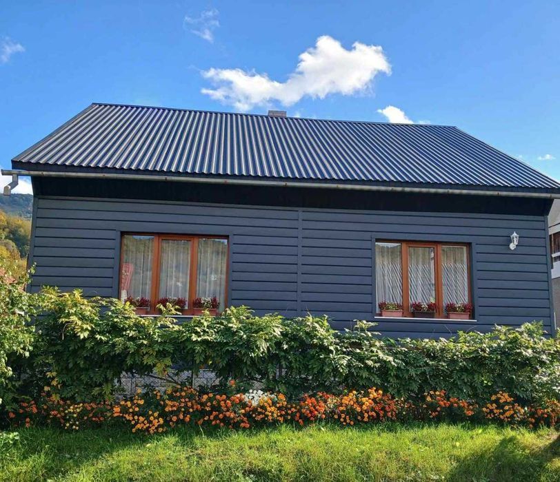 Фасадний сайдинг для будинку – стильний і практичний вибір