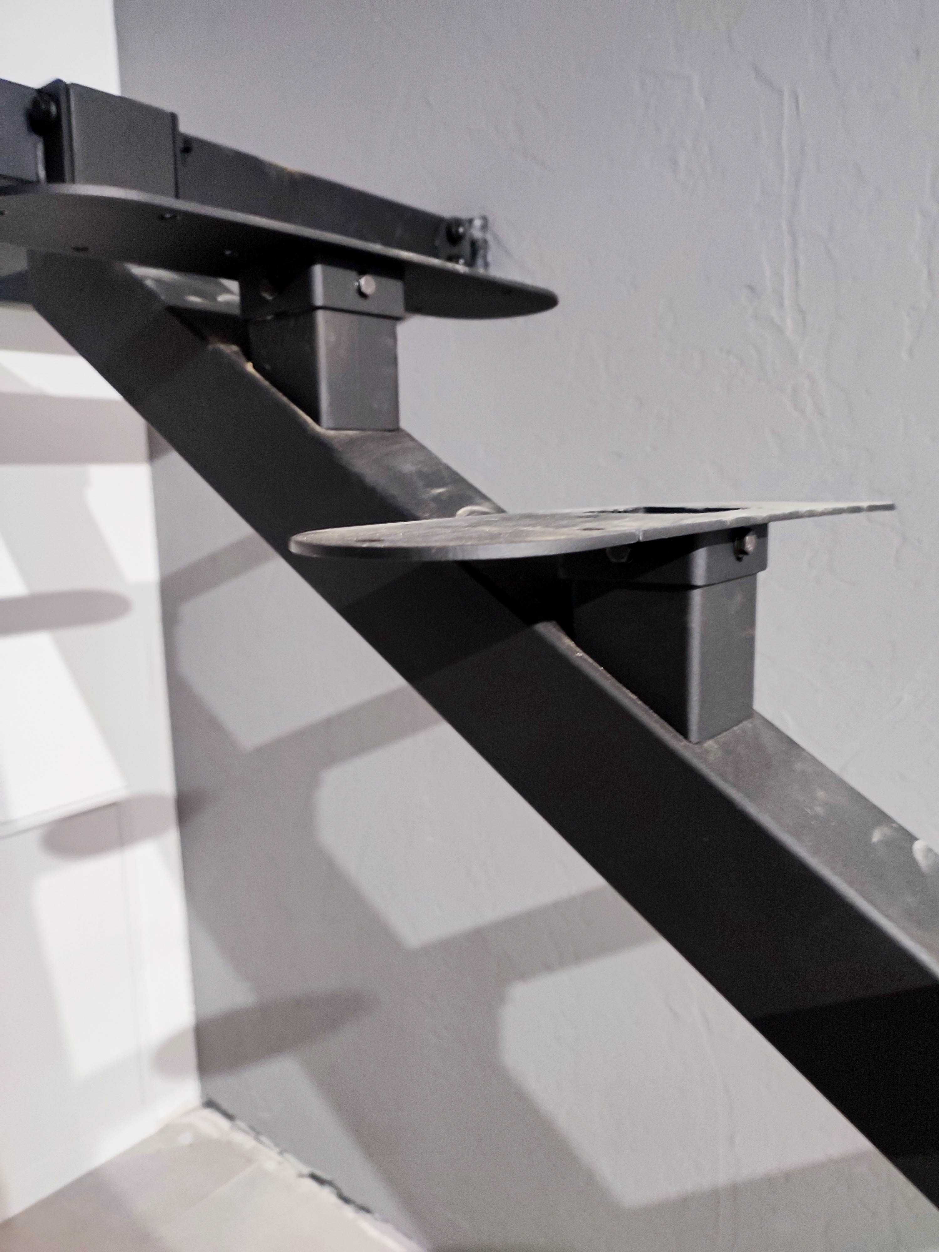 METALOWA konstrukcja SCHODÓW z balustradą