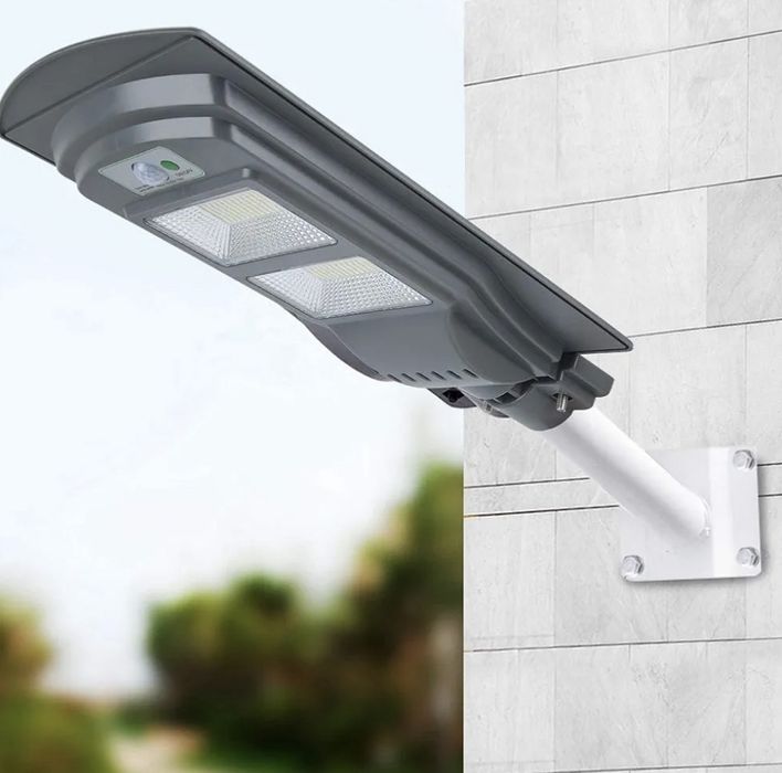 Lampa solarna uliczna LED 800W z czujnikiem ruchu – LED + Pilot
