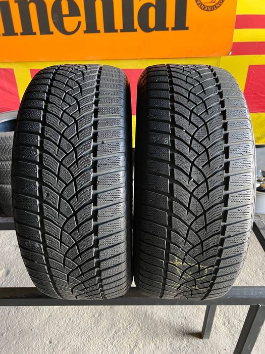Шини 225/50 r17 98V GoodYear Ultra Grip Performance (438)