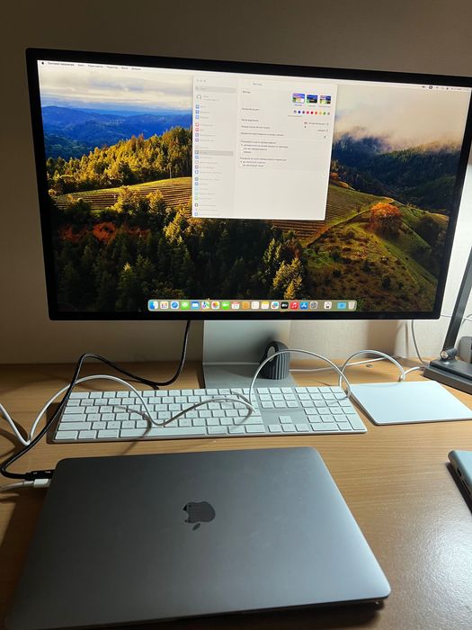 MacBook Air 13 2019 A1932 i5/8/256Gb на запчастини