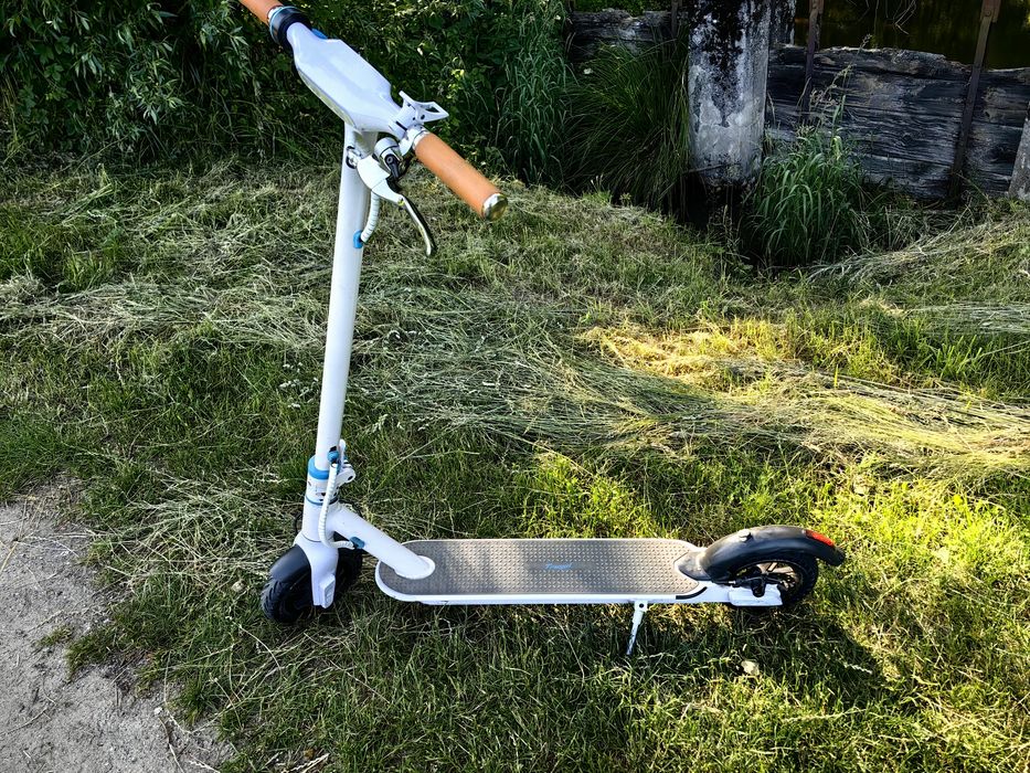 Hulajnoga elektryczna Frugal