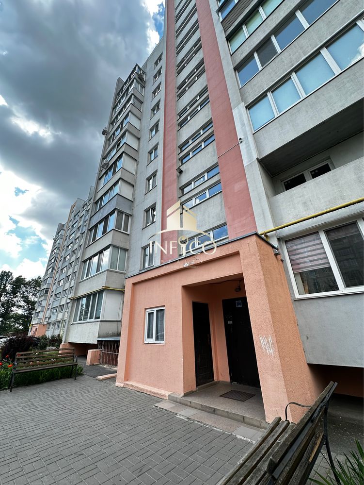 Продаж великої однокімнатної квартири