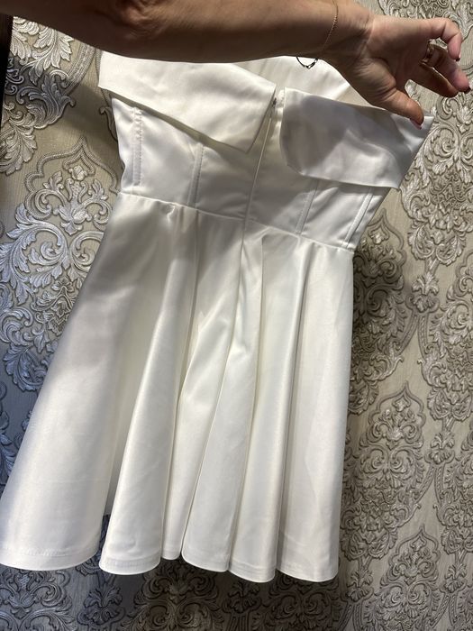 Продам сукню! Нова