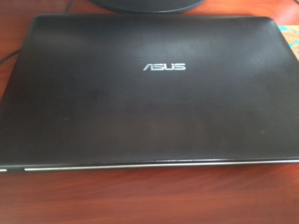Продам ноутбук Asus в неисправном состояние
