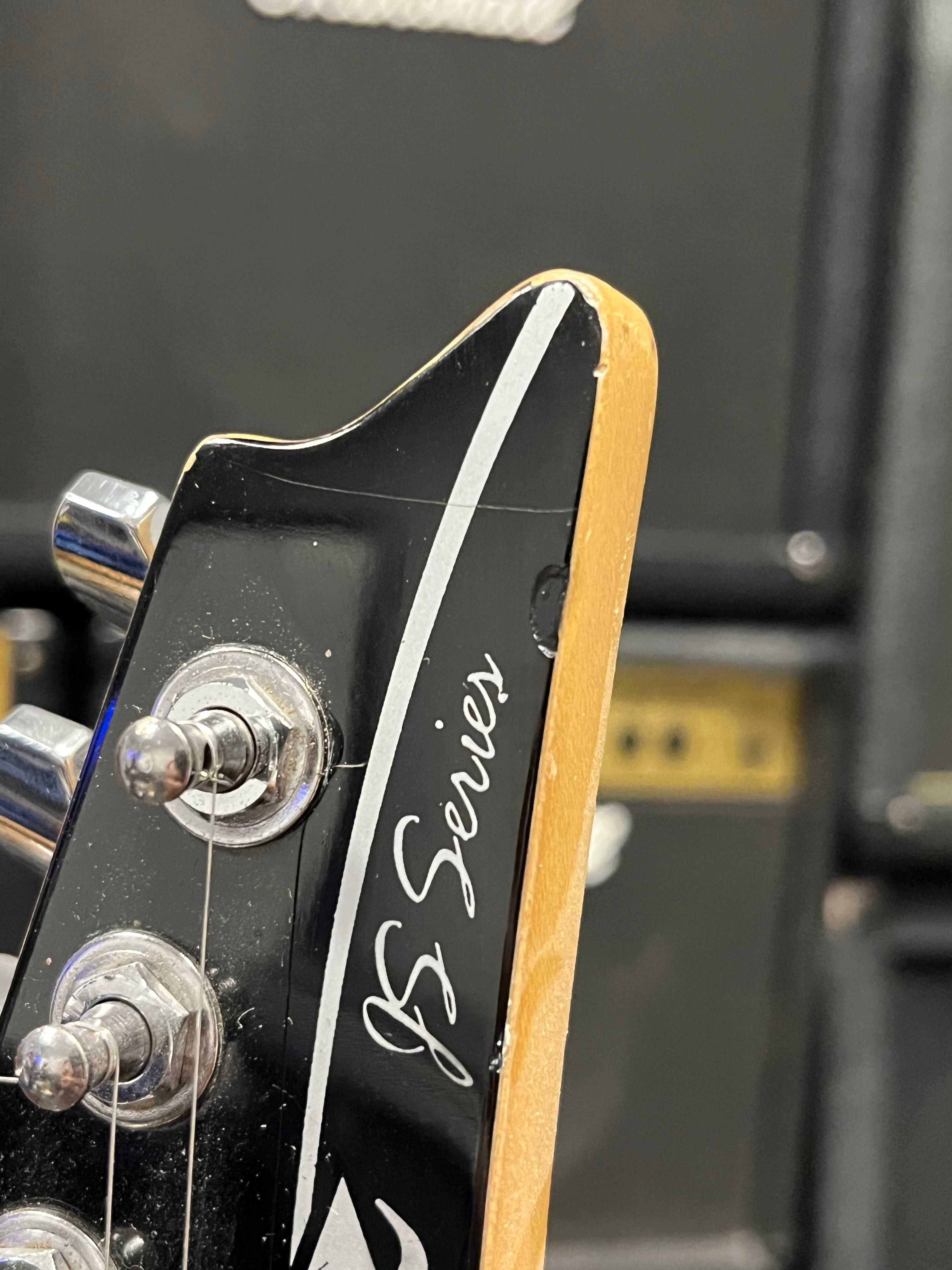 Ibanez JS100 Joe Satriani signature (floyd rose, push-pull)