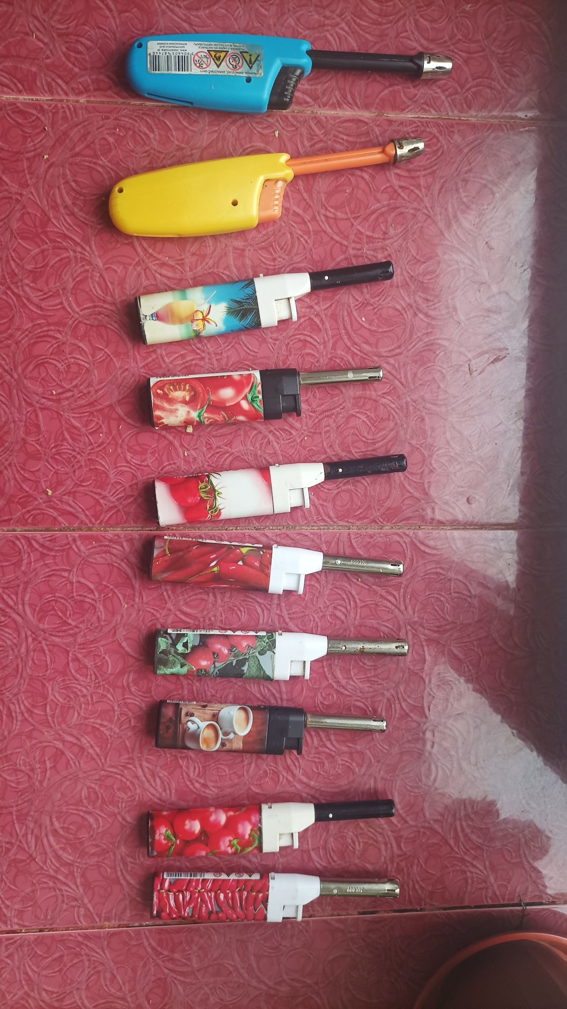 Продам газові запальнички/зажигалка/зажигалкі/