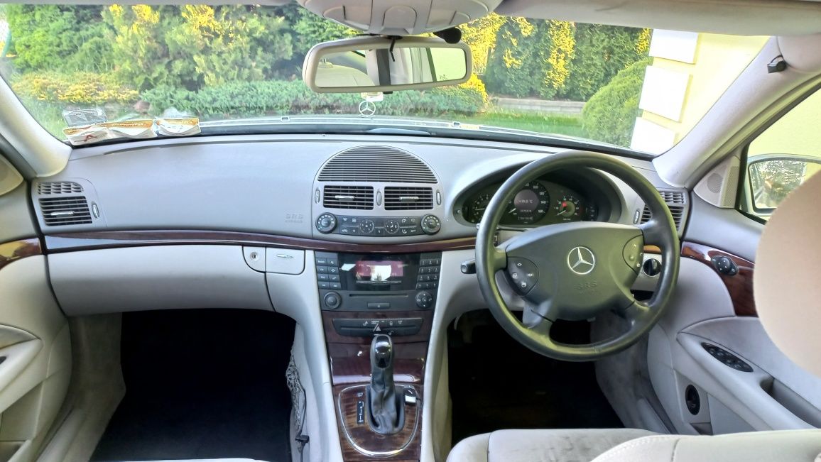 Mercedes Benz E  klasa  1.8 Kompresor 2004r