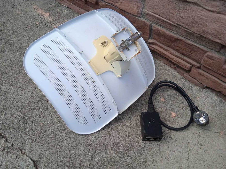 Радіоміст налаштований з двох AirGrid Ubiquiti LiteBeam M5 23 + POE