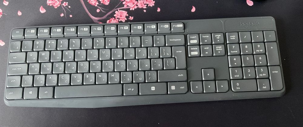 Logitech keyboard K235