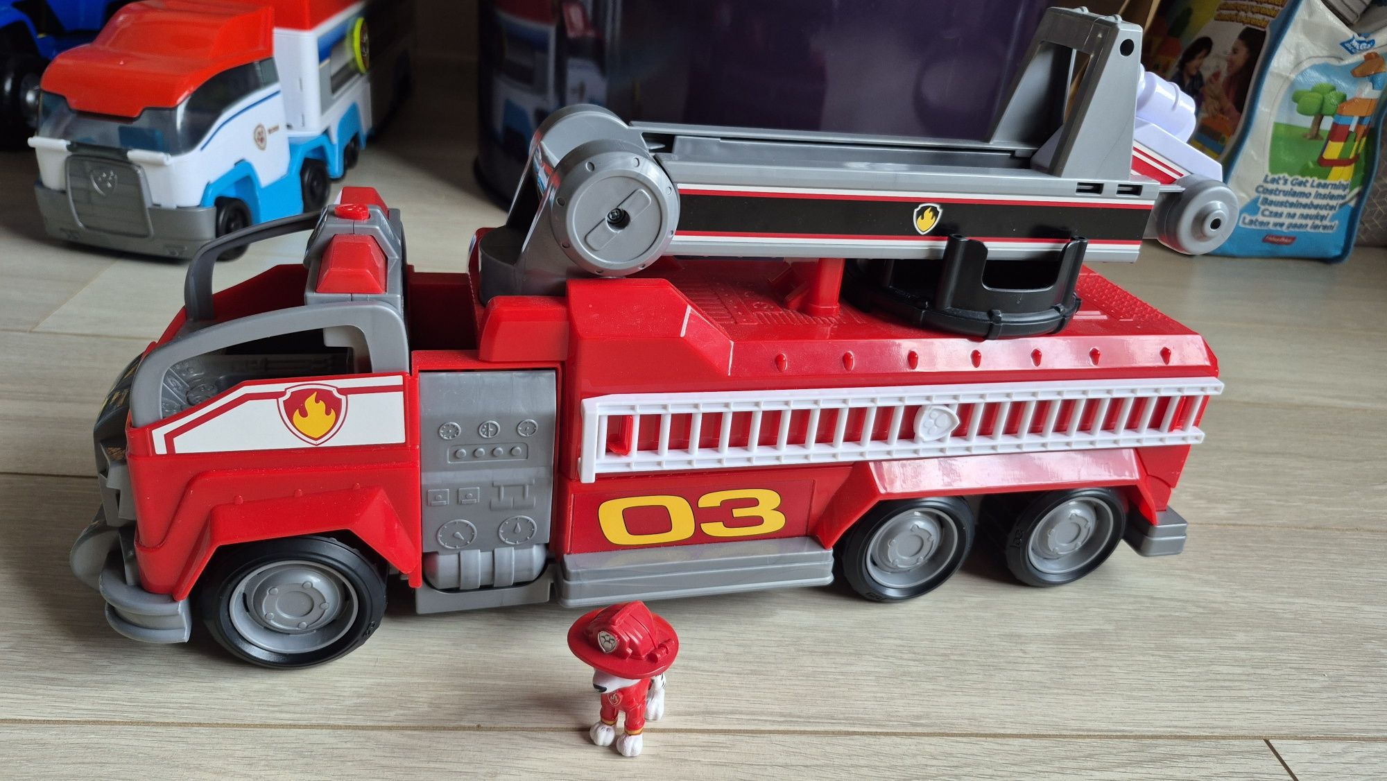 Щенячий Патруль Пожежна машина PAW Patrol, marshall's Transforming Mov