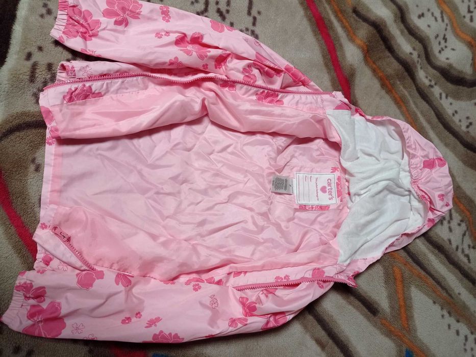 Вітровка Carter's для дівчинки на 7 років