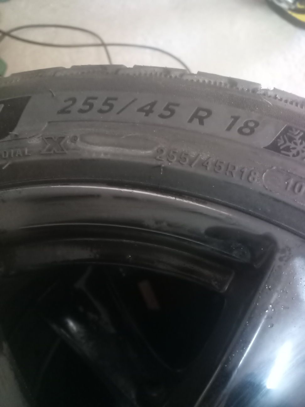 Jantes 18 polegadas com pneus de inverno