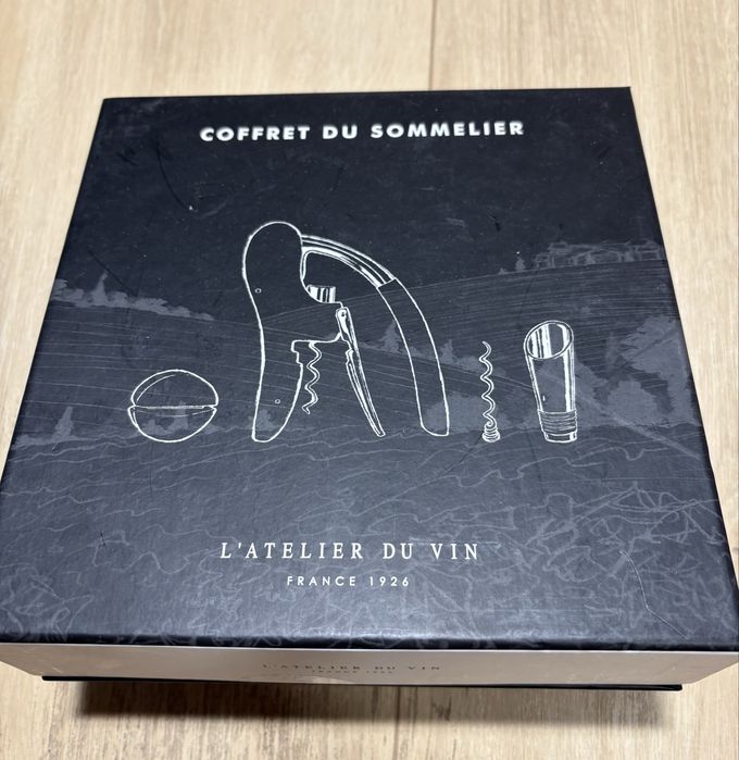 Elegancki zestaw do otwierania wina