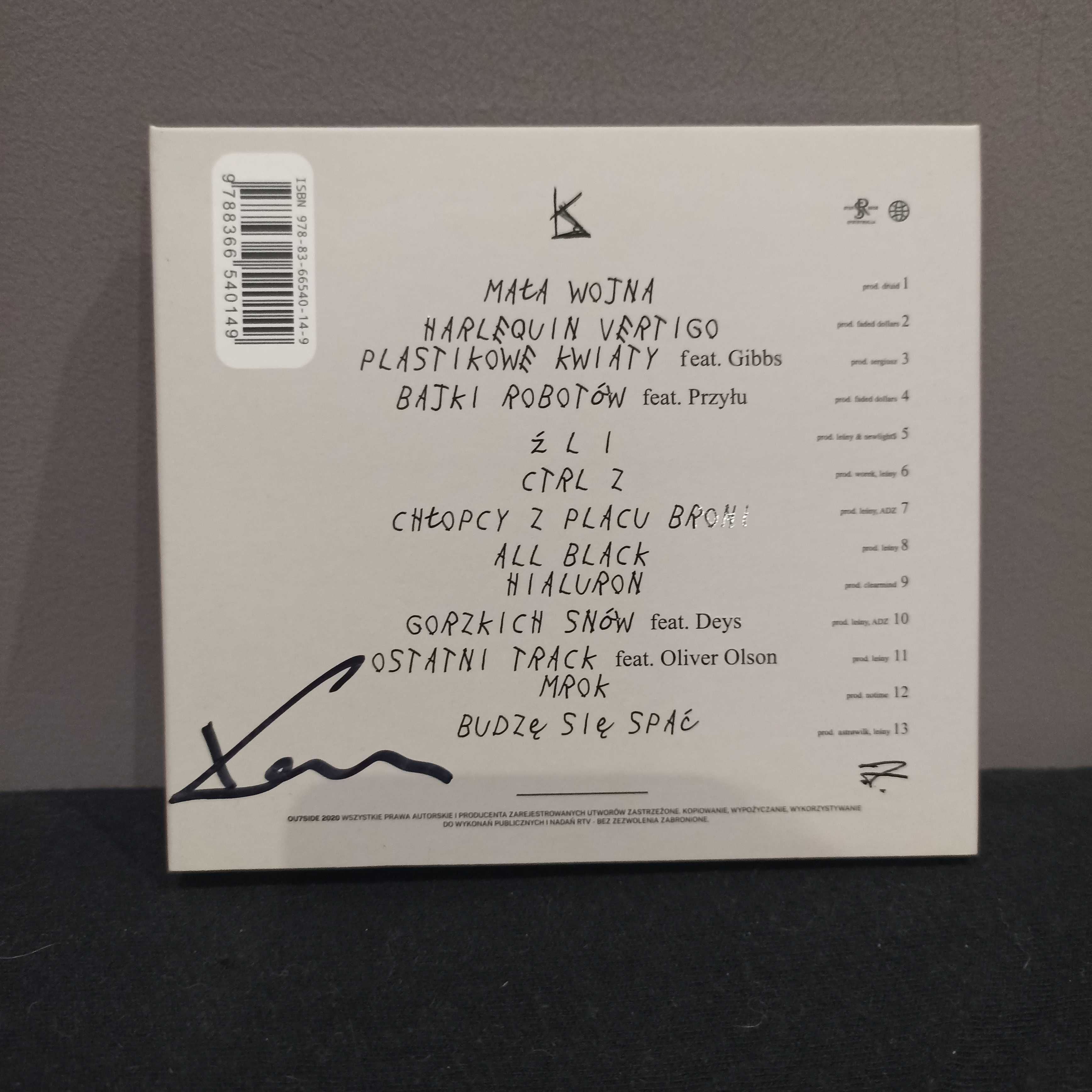Kartky - Outside of society z AUTOGRAFEM
