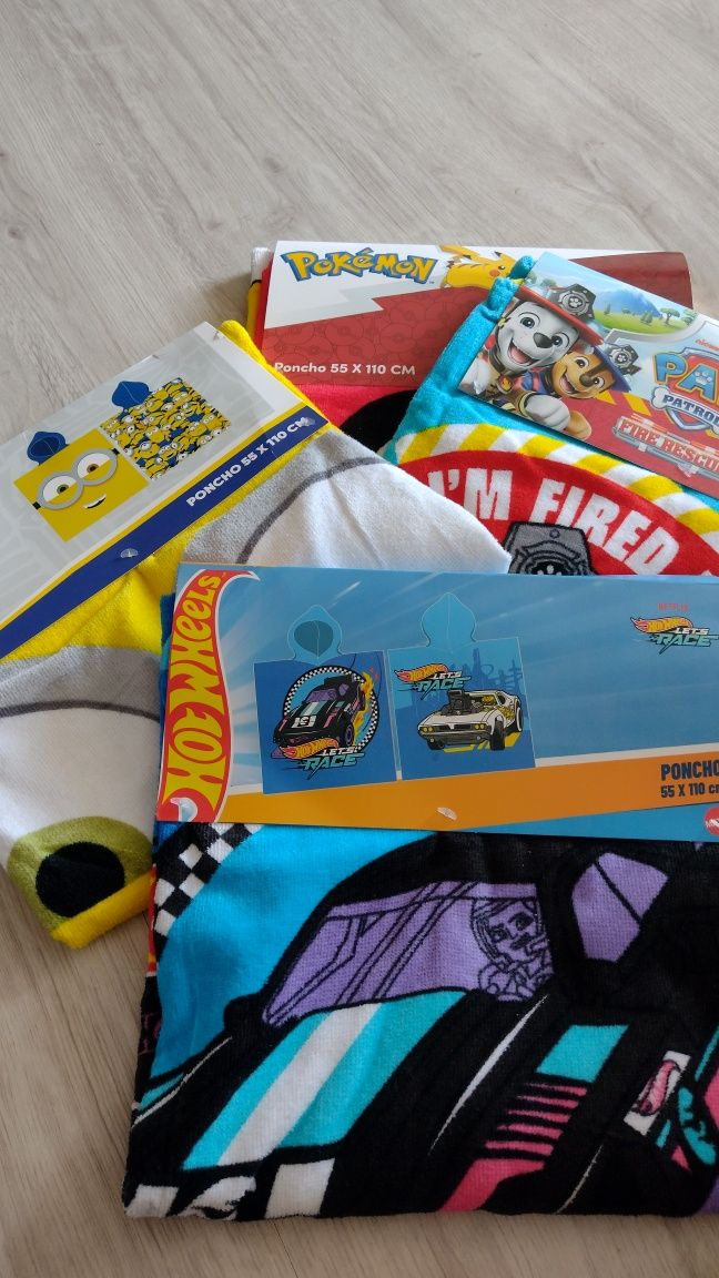 Ponczo ręcznik z kapturem Minionki