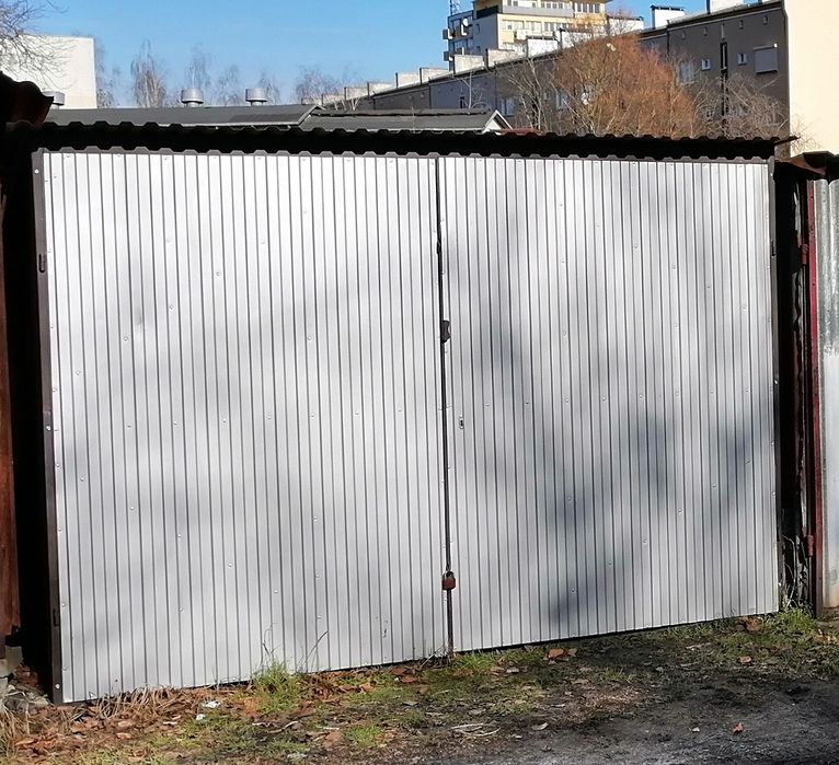 SLONECZNE   solidny garaż    do wynajęcia
