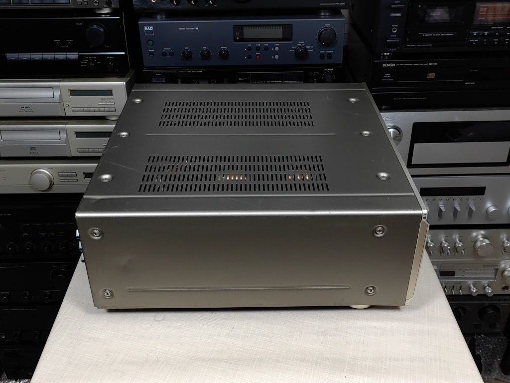 Denon PMA-2000IVR Wysokiej klasy wzmacniacz stereo
