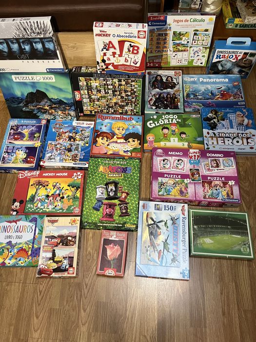 38 jogos e punzles uns novos tudo em bom estado