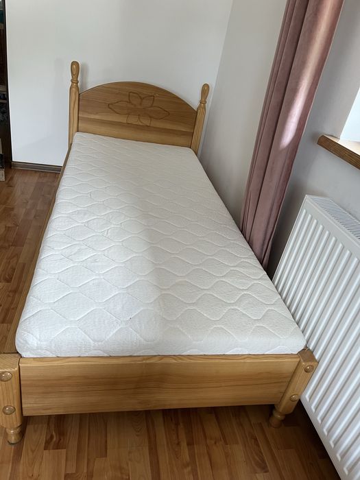 Drewniane łóżko 80x200+ nowy materac