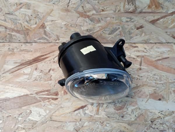 Farol nevoeiro frente direito AUDI A3 (8L1)
