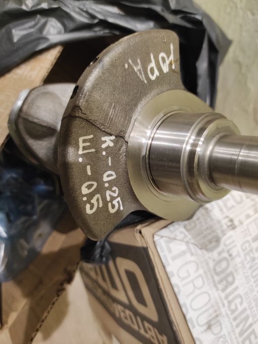 Рено Лагуна 3, колінвал, щеплення