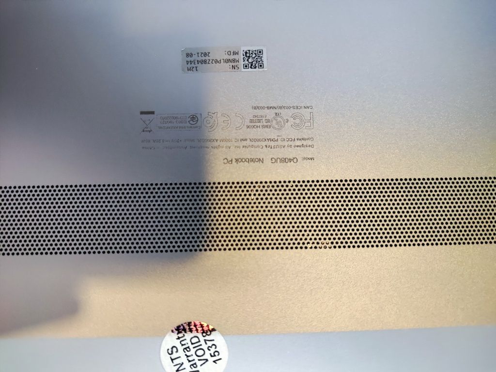 Ноутбук Asus zenbook 14 ux425