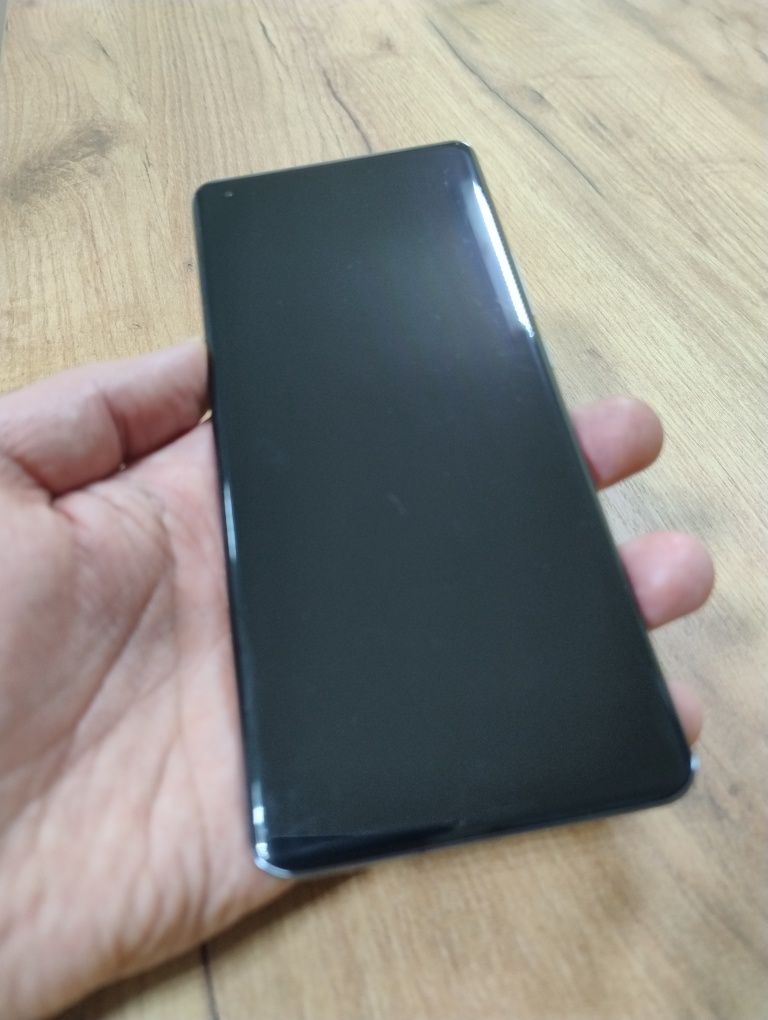 Xiaomi mi 11 8/128 з дефектом