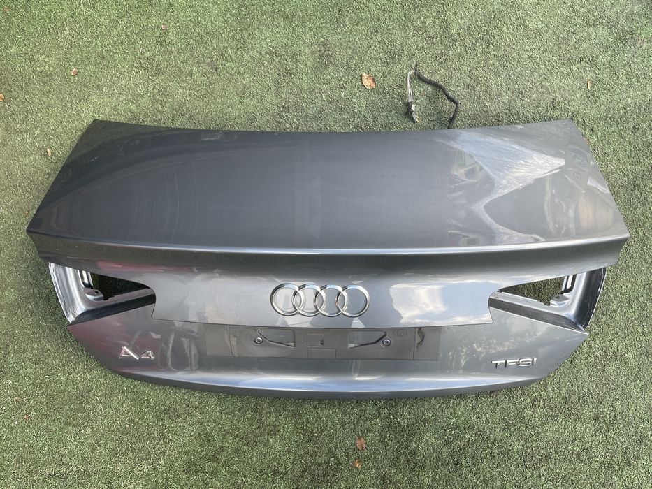 Кришка багажника рестайлінг колір 0C/X7R AUDI A4 B8 2012-2016