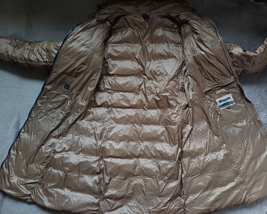 Blauer długi puchowy płaszcz kurtka z kapturem rozmiar M