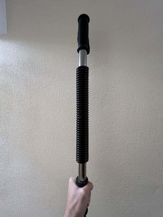 Силовий пружинний еспандер для рук