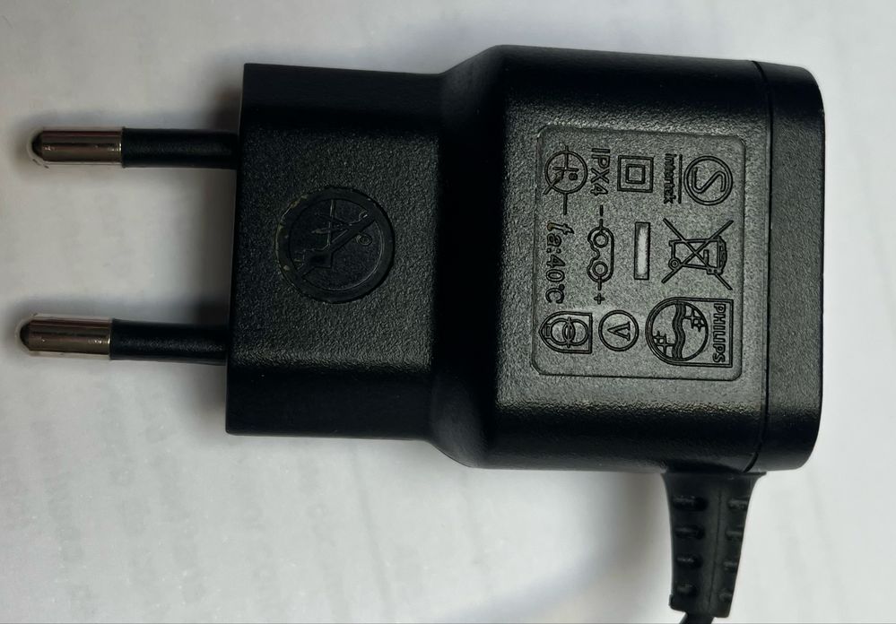 Vendo carregador para maquina de Barbear Philips
