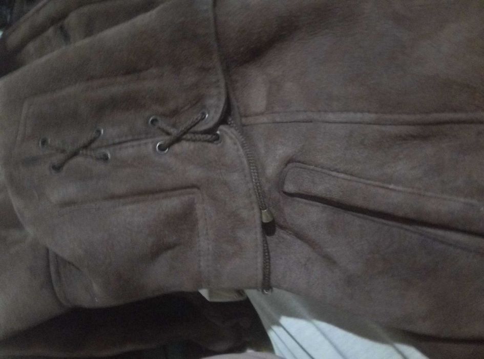 Дубленка женская из натуральной овчины . Дубленка натуральная кожа .