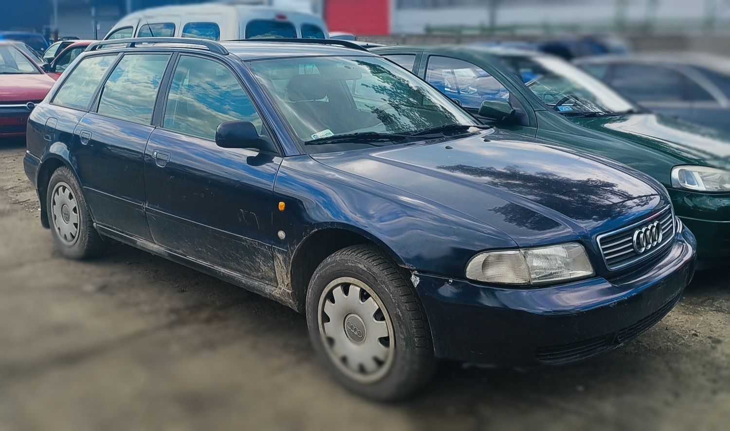 Audi a4 B5 maska