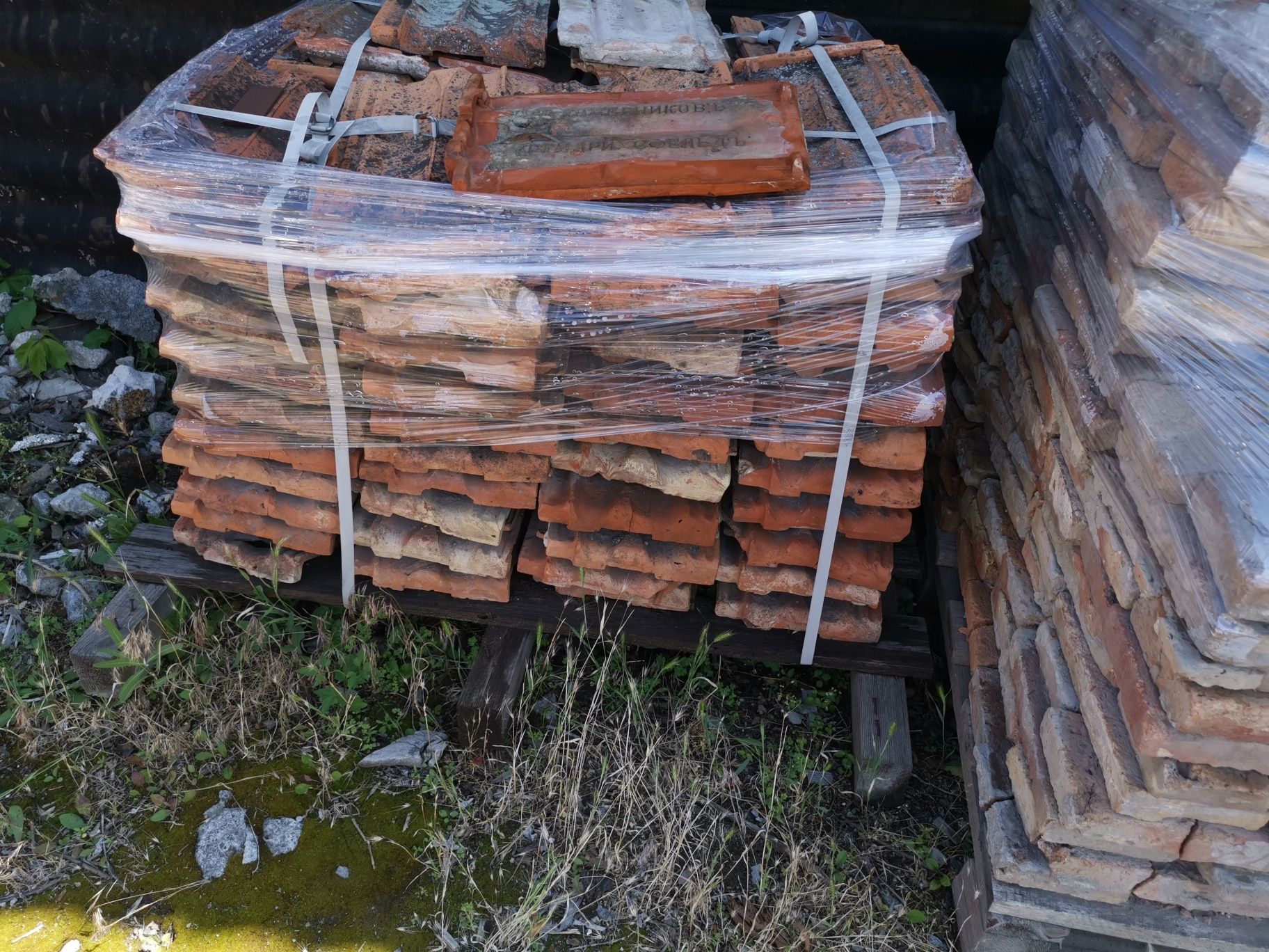 Черепица старинная