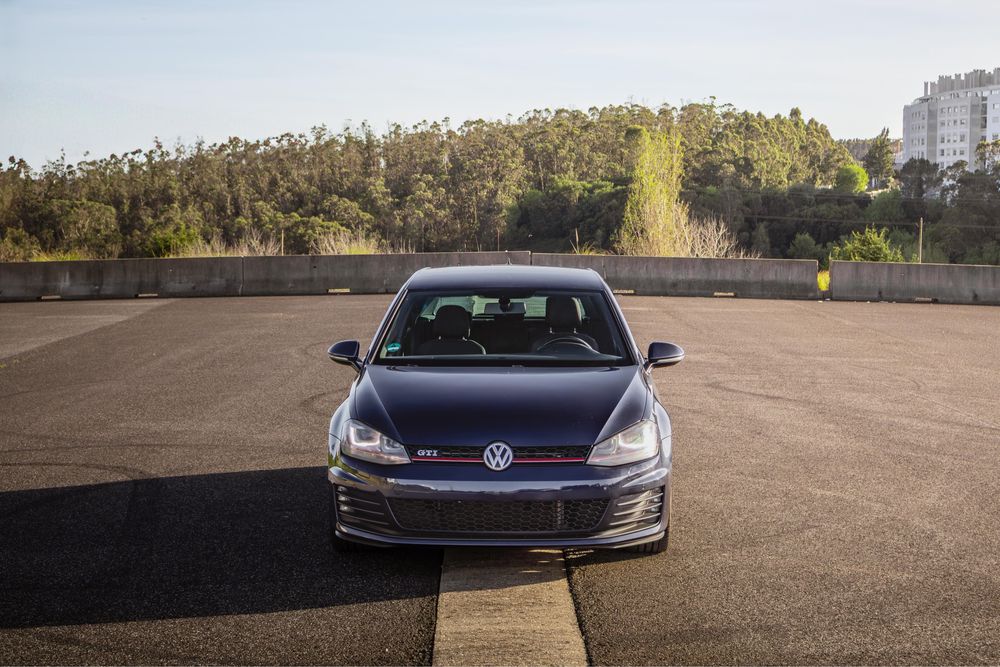 Golf 7 GTI APR (Negociável)