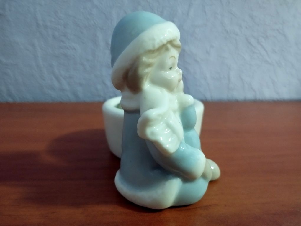 Подсвечник  Фарфоровый. Декор. Новый.