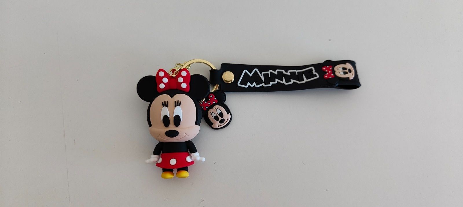 Porta chaves Mickey e Minnie