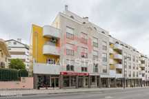 Apartamento T3 / Arrendamento / Garagem Privada / Av. Marquês de Pomba