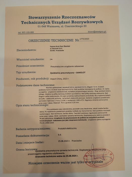 Zjeżdżalnia dmuchana.