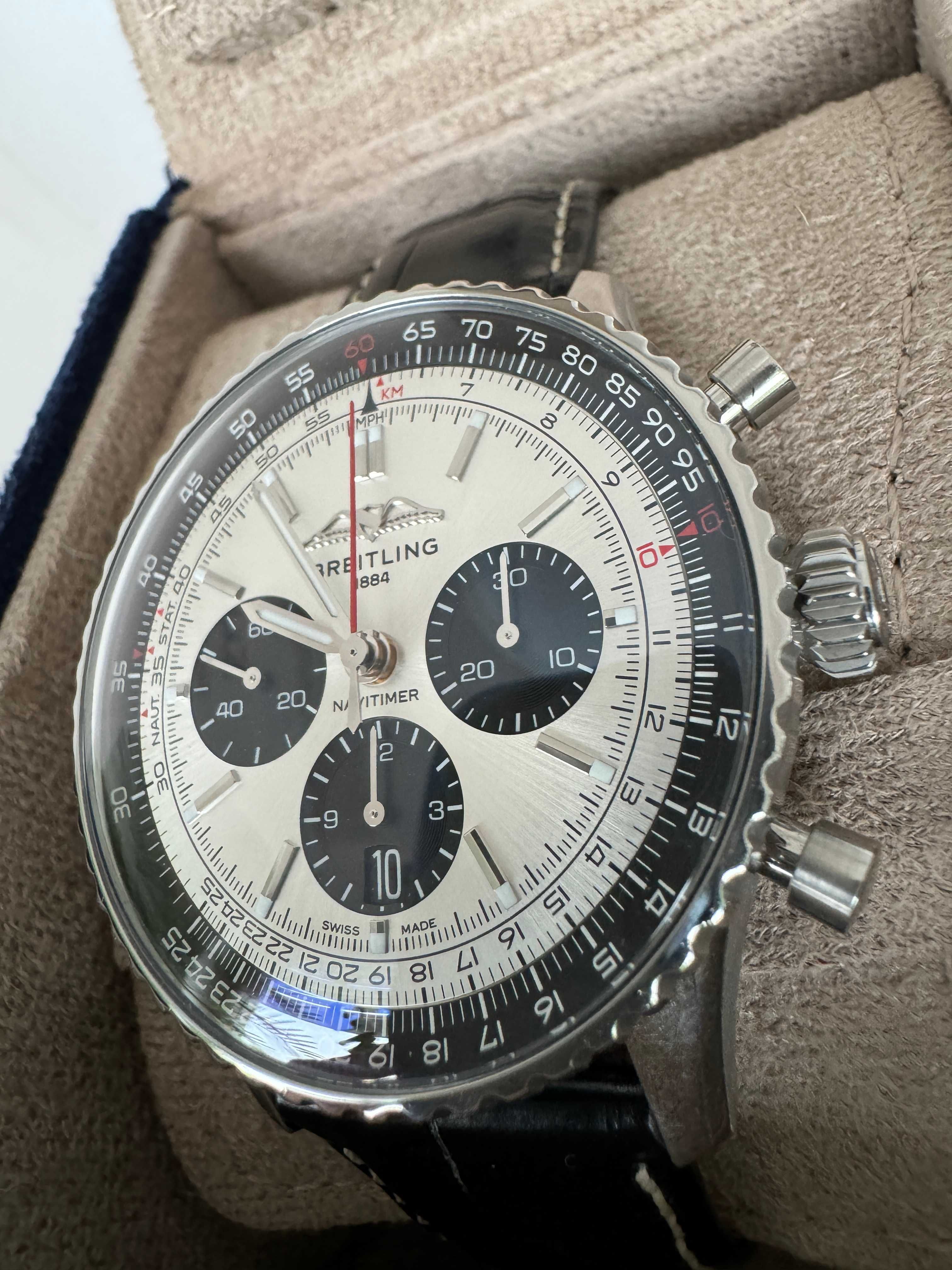 Breitling Navitimer B01 Chronograph 43  /  2022