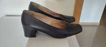 Sapatos traje académico tamanho 35